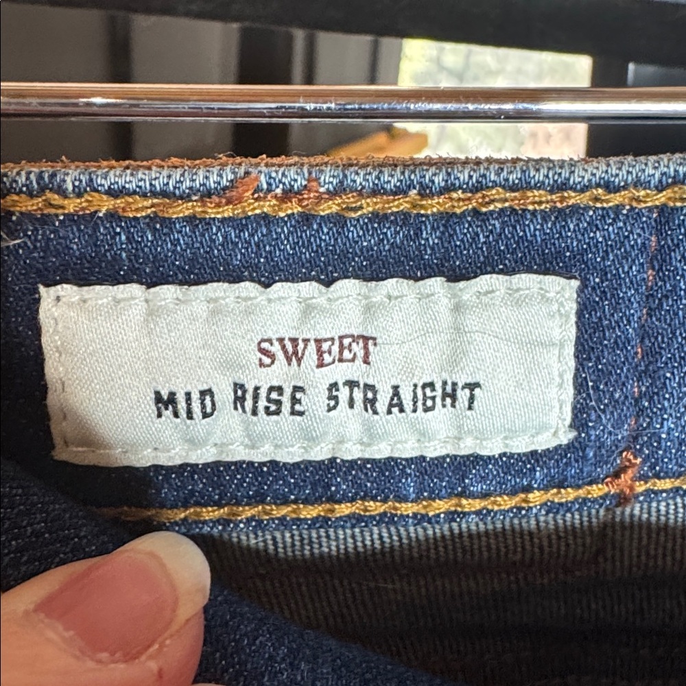 Yellowstone x Lucky Brand Sweet Mid Rise Straight Jeans Size 6 Bethany Wash Blue - Picture 8 of 15
